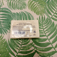 Cargar imagen en el visor de la galería, Jabon Organico Aceite Oliva Pastilla 80 grs