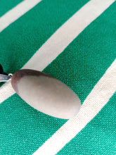 Cargar imagen en el visor de la galería, Colgante Shiva Lingam Mod 2 Pequeño