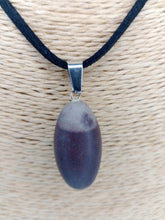 Cargar imagen en el visor de la galería, Colgante Shiva Lingam Mod 3 Pequeño