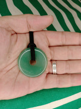 Cargar imagen en el visor de la galería, Colgante Donut Aventurina Grande 40 mm