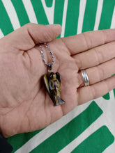 Cargar imagen en el visor de la galería, Colgante Ojo Tigre Ángel Mod. 3