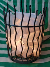 Cargar imagen en el visor de la galería, Lampara Forja Selenita Varillas