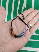 Cargar imagen en el visor de la galería, Pulsera Macrame Rodado 7 Chakras