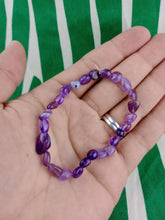 Cargar imagen en el visor de la galería, Pulsera Amatista Nuggets Mini