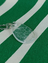 Cargar imagen en el visor de la galería, Colgante Cuarzo Cristal Huevo Mod 5