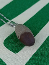 Cargar imagen en el visor de la galería, Colgante Shiva Lingam Mod 1 Pequeño