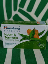 Cargar imagen en el visor de la galería, Pastilla de Jabon Curcuma y Neem 75 grs