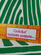 Cargar imagen en el visor de la galería, Incienso Goloka Nagchampa 15 grs