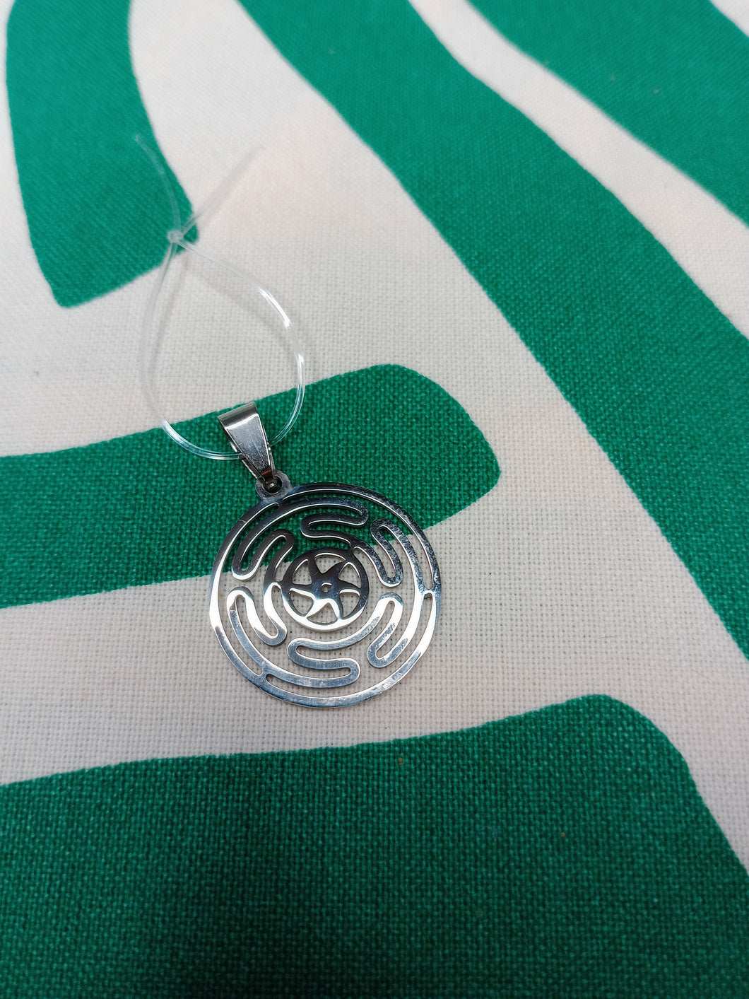 Colgante Rueda de Hécate o Strophalos