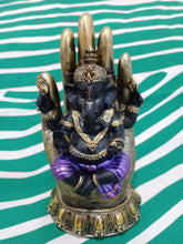 Cargar imagen en el visor de la galería, Ganesha Mano Morada
