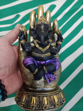 Cargar imagen en el visor de la galería, Ganesha Mano Morada
