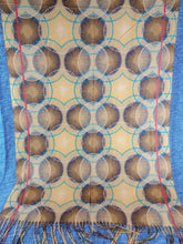 Cargar imagen en el visor de la galería, Pañuelo Mandala Amarillo
