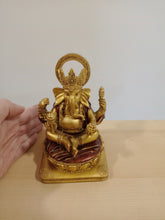 Cargar imagen en el visor de la galería, Ganesha Dorada y Roja 14 cm
