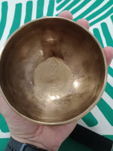 Cargar imagen en el visor de la galería, Cuenco Buda Medicina 303 grs
