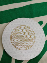 Cargar imagen en el visor de la galería, Juego 6 posavasos Flor de la Vida

