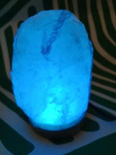 Cargar imagen en el visor de la galería, Lampara USB Pequeña Luz Multicolor
