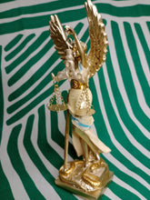 Cargar imagen en el visor de la galería, Diosa de la Justicia Blanca
