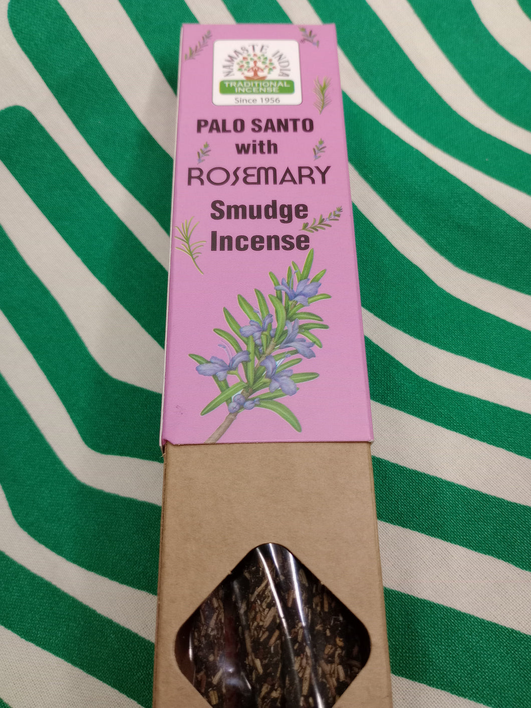 Incienso Madre Tierra de Palo Santo y Romero