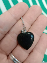 Cargar imagen en el visor de la galería, Corazon Obsidiana Negra
