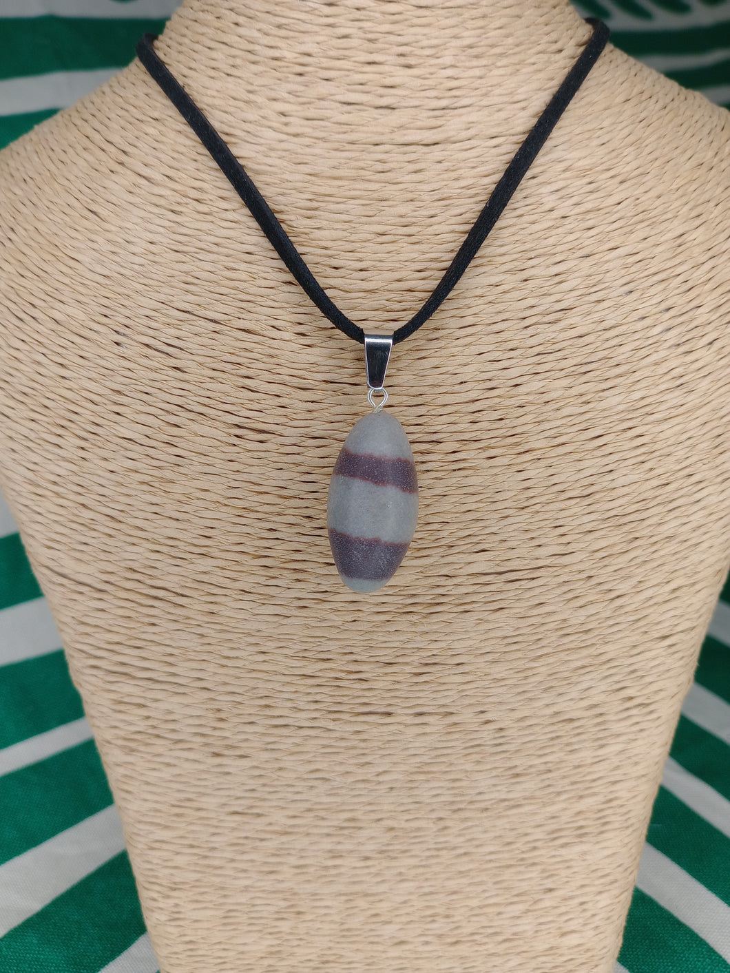 Colgante Shiva Lingam Mod 1 Pequeño