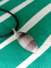 Cargar imagen en el visor de la galería, Colgante Shiva Lingam Mod 1 Pequeño
