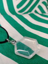 Cargar imagen en el visor de la galería, Colgante Cuarzo Cristal Estrella 6 puntas
