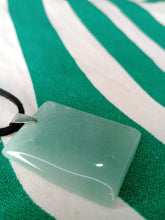 Cargar imagen en el visor de la galería, Colgante Aventurina Rectangular
