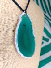 Cargar imagen en el visor de la galería, Colgante Agata Verde Mod. 1

