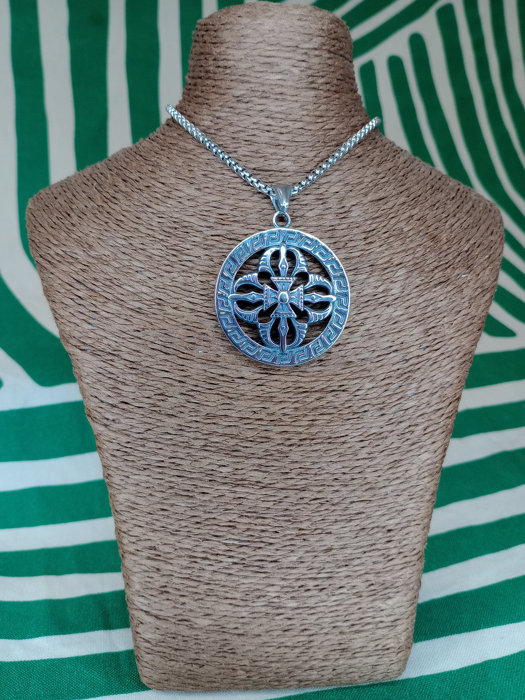 Colgante Dorje Doble Circulo de Acero Inoxidable