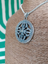 Cargar imagen en el visor de la galería, Colgante Dorje Doble Circulo de Acero Inoxidable
