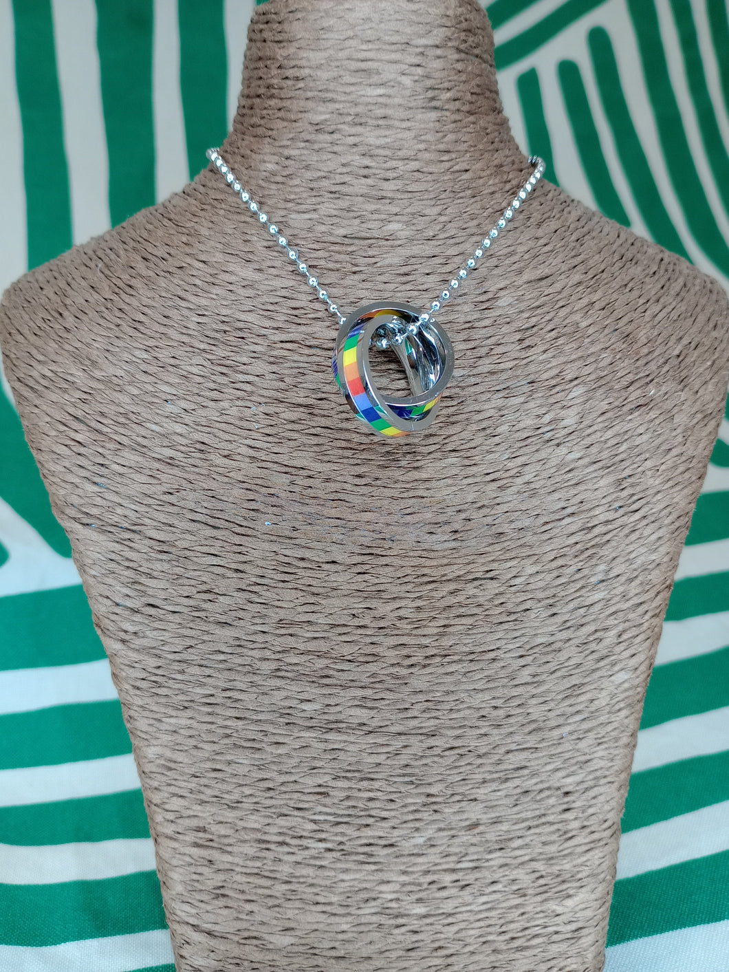 Colgante LGTB Anillos Unidos