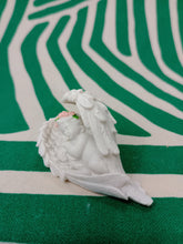 Cargar imagen en el visor de la galería, Querubin Durmiendo Rosas
