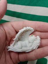 Cargar imagen en el visor de la galería, Querubin Durmiendo Rosas
