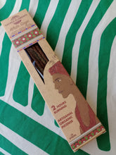 Cargar imagen en el visor de la galería, Incienso Salvia Blanca Sacred 10 sticks

