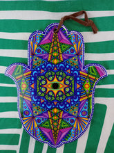 Cargar imagen en el visor de la galería, Decoracion Mano de Fatima Mod. Azul

