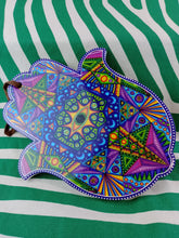 Cargar imagen en el visor de la galería, Decoracion Mano de Fatima Mod. Azul
