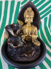 Cargar imagen en el visor de la galería, Fuente Buda Torso
