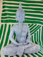 Cargar imagen en el visor de la galería, Buda Tailandes Resina Gris Piedra
