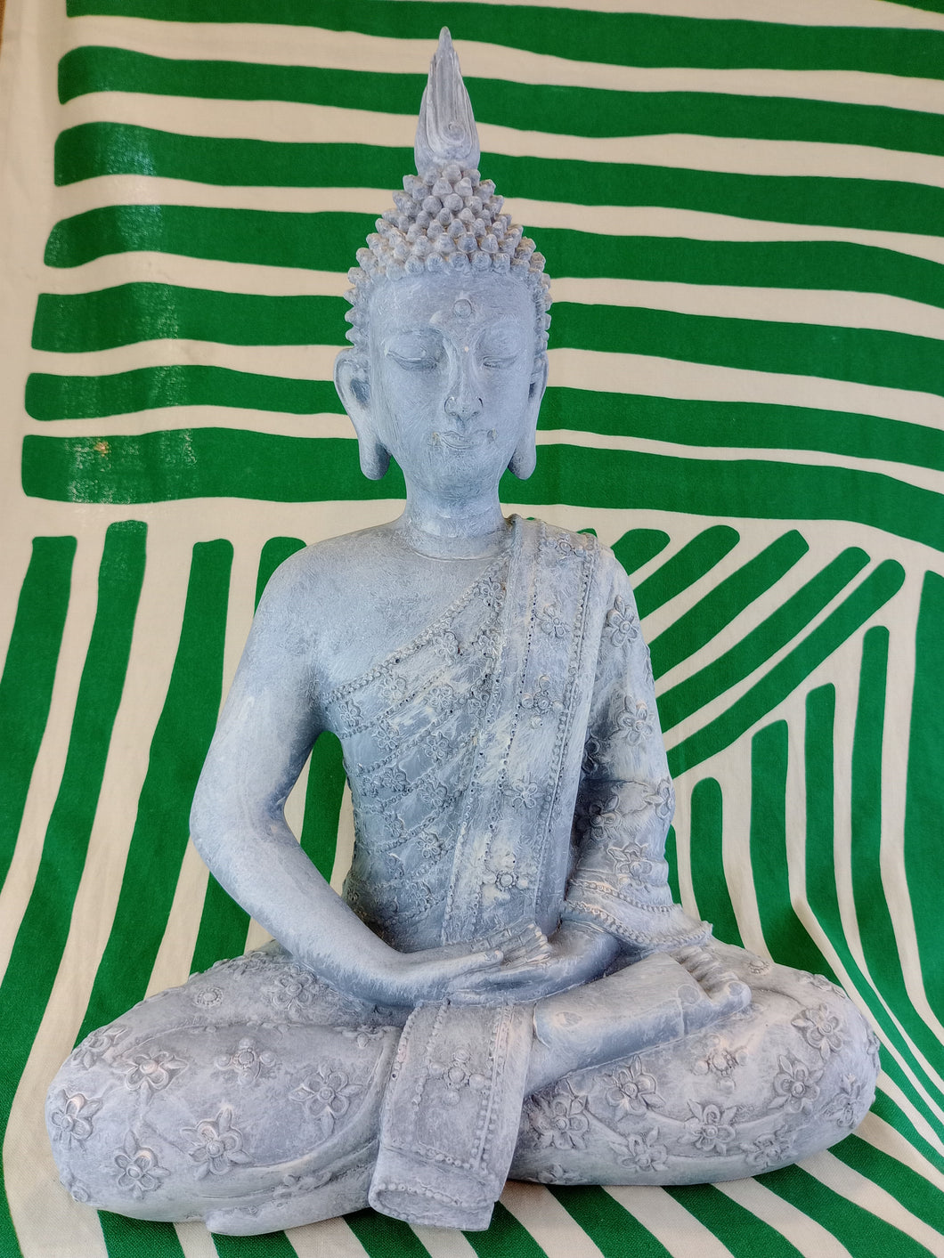 Buda Tailandes Resina Gris Piedra