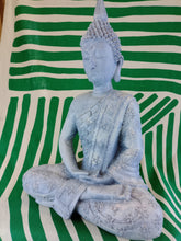Cargar imagen en el visor de la galería, Buda Tailandes Resina Gris Piedra
