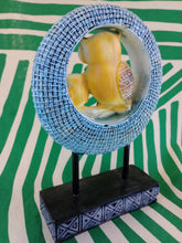 Cargar imagen en el visor de la galería, Figura Resina Buho Gris
