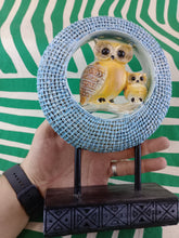 Cargar imagen en el visor de la galería, Figura Resina Buho Gris
