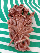 Cargar imagen en el visor de la galería, Jörmundgander y Loki (mitologia Nordica)
