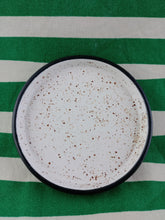 Cargar imagen en el visor de la galería, Portavelas de Gres
