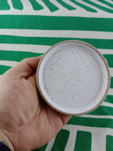 Cargar imagen en el visor de la galería, Portavelas de Gres
