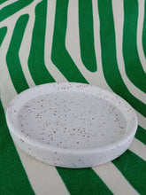 Cargar imagen en el visor de la galería, Portavelas de Gres
