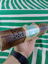 Cargar imagen en el visor de la galería, Incesario Baul Arbol de la Vida

