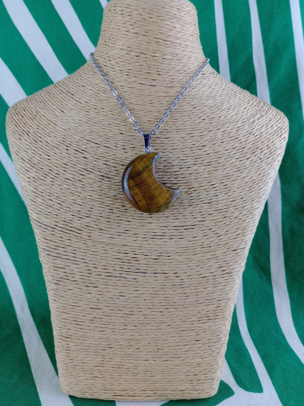 Colgante Luna Ojo de Tigre Mod 11