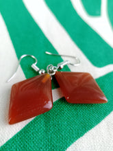 Cargar imagen en el visor de la galería, Pendientes Carneola o Agata Roja Rombo
