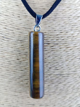 Cargar imagen en el visor de la galería, Colgante Cilindrico Ojo de Tigre Mod 1
